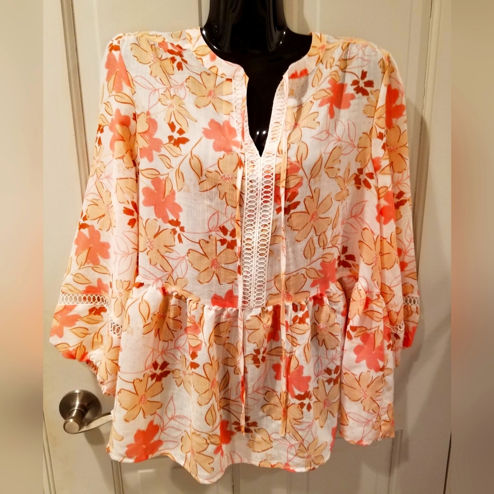 New Como Black Peach Flower Blouse